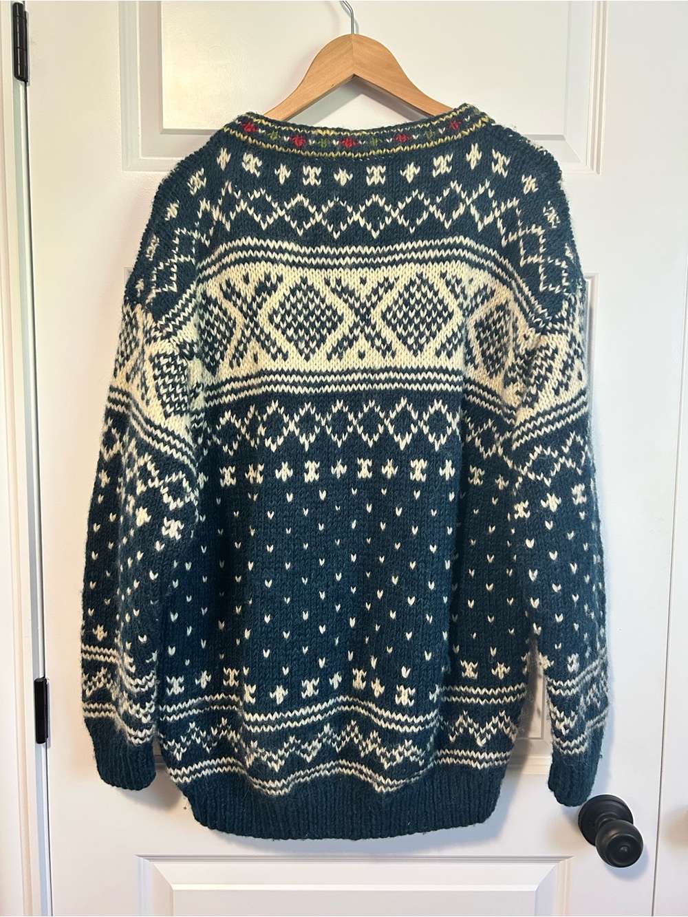 Handmade Wool Nordic Pattern Sweater Oversized Knit Fair Isle Vintage - Picture 2 of 4